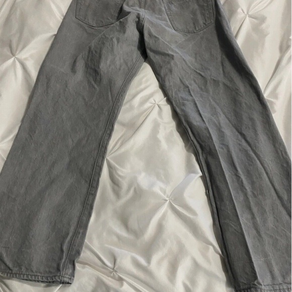 A MEN'S LEVI'S 501 GRAY BUTTON FLY 38 x 32 ~ pre-owned - Picture 2 of 7